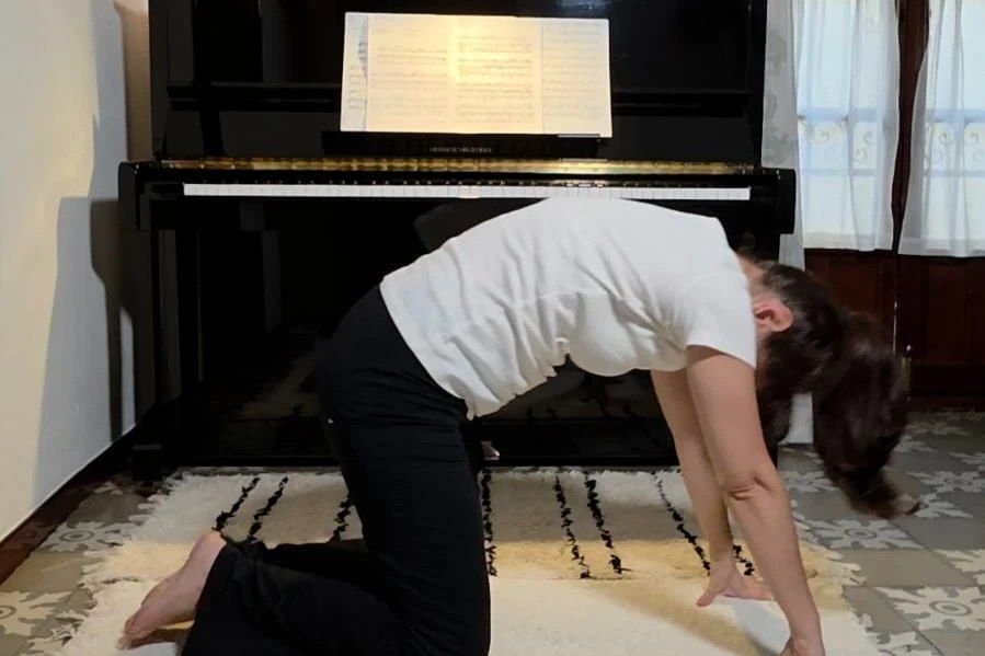 Asana del gato aplicada al trabajo vocal