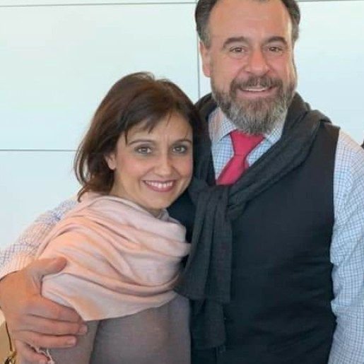 Eva Tenorio con una figura de la lírica internacional